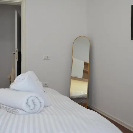 Dreamscape Komuna E Parisit *