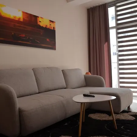 Dreamscape Komuna E Parisit Tirana