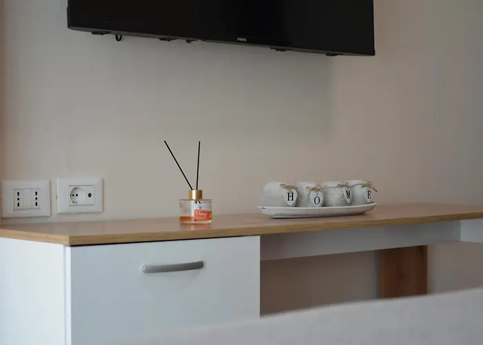 Dreamscape Komuna E Parisit *