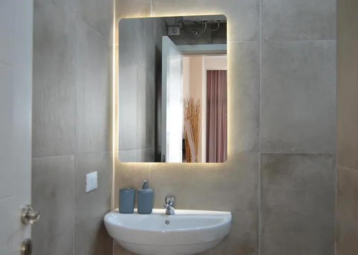 Dreamscape Komuna E Parisit Apartamento *