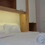 Dreamscape Komuna E Parisit Apartment *