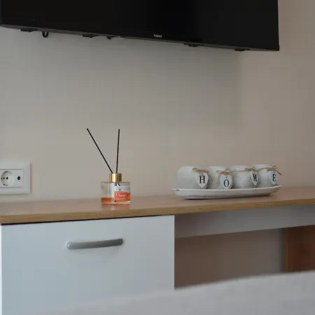 Dreamscape Komuna E Parisit *