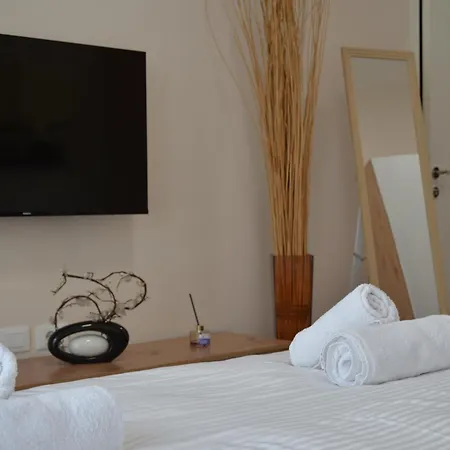 Apartment Dreamscape Komuna E Parisit Tirana